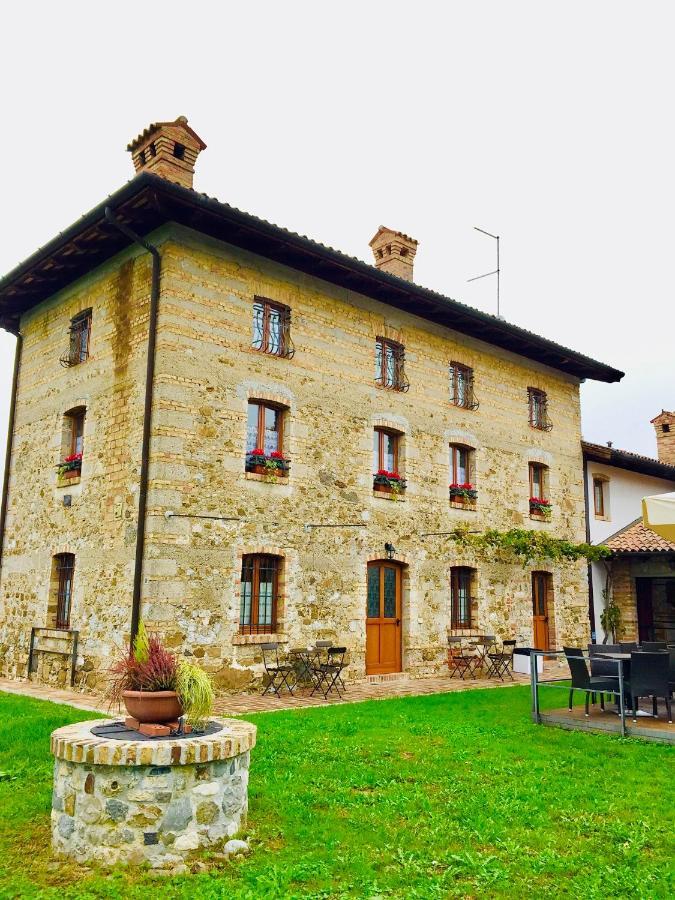 Отель Qui Wolf Udine Collalto Экстерьер фото